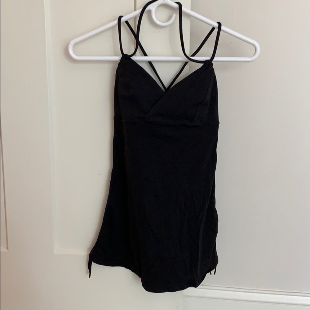 Lululemon black tank size 4